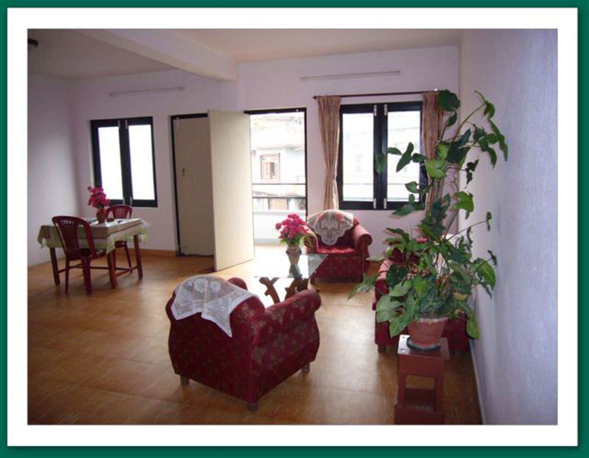 Le Rhododendron Chambres D'Hotes Kathmandu Exterior photo
